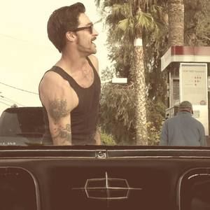 Meet your Posher, Robert